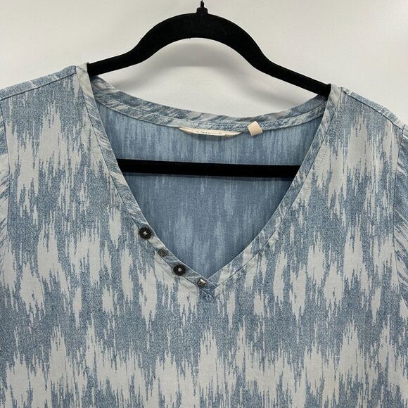 SOFT SURROUNDINGS Blue White 100% Tencel Lyocell Chambray Tunic Top Size Medium - Picture 3 of 6